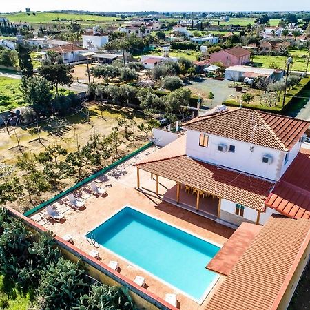 Reel Paradise Villa, Cyprus Larnaca Luaran gambar